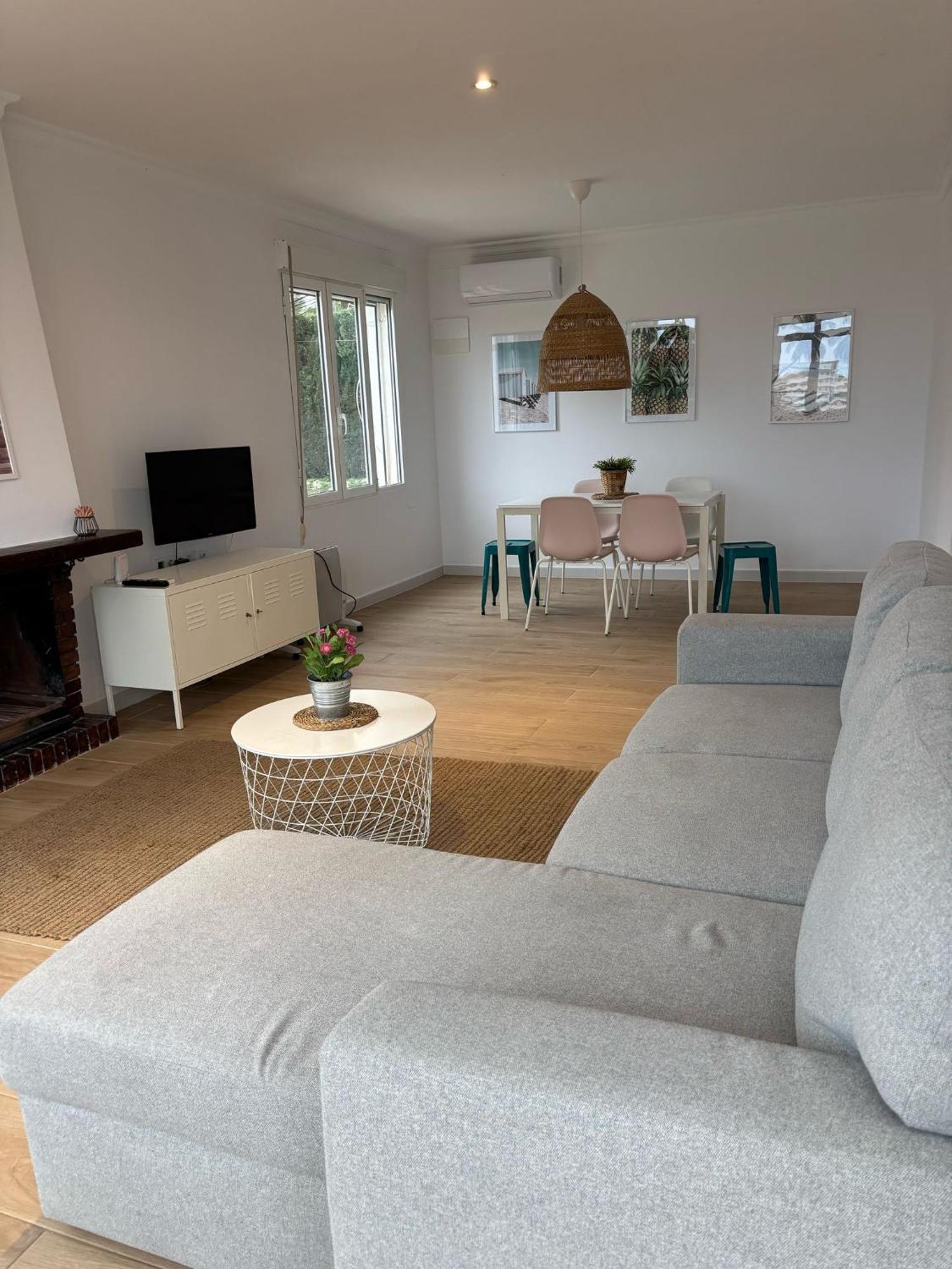 Acogedor Apartamento Junto A La Playa By Bebalmy Jávea Exterior foto